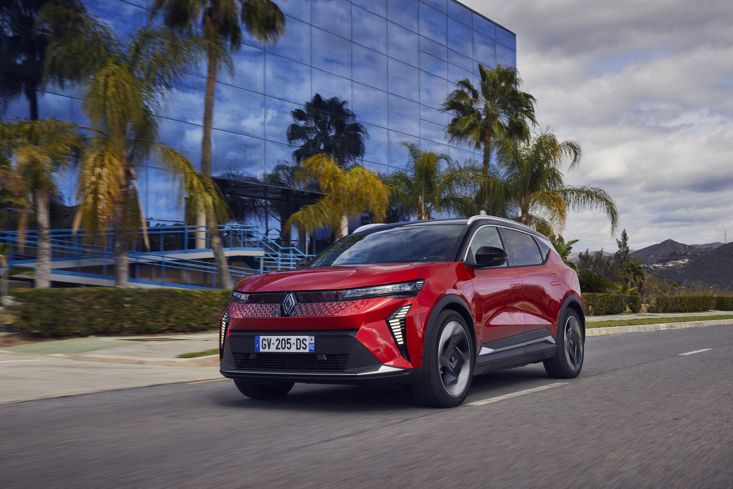 Renault Scenic E-Tech electric: rijden met de Car of the Year 2024